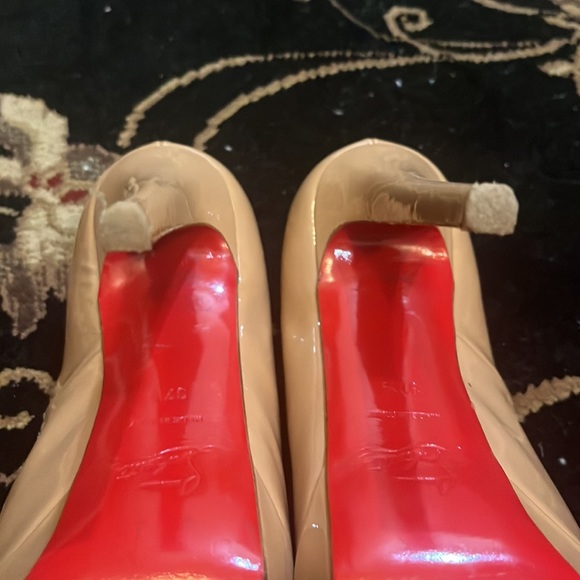 2018 Christian Louboutin Red bottoms - Picture 5 of 5